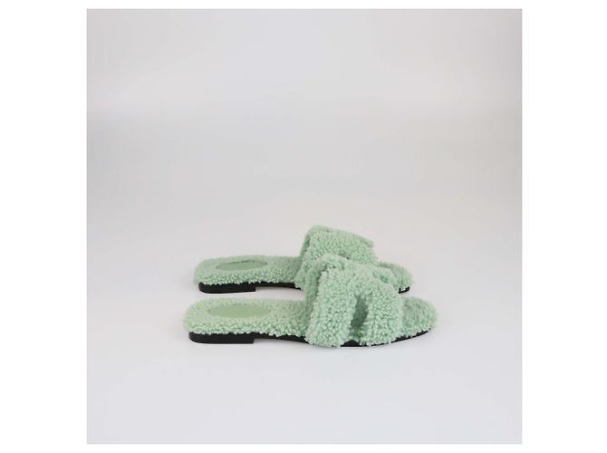 Hermès Pantofole Oran in shearling verde Hermes - vista 2