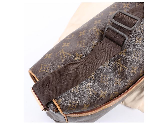 Borsa a tracolla Abbesses in tela Monogram Louis Vuitton M45257 Marrone - vista 16