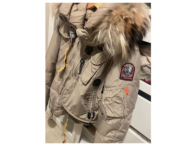 Chaqueta de plumas Parajumpers Beige de Piel de Conejo Talla 36 - vista 9