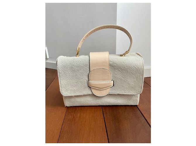 Philippe Model Cubical Handtasche aus weißem und cremefarbenem Leder - Ansicht 2