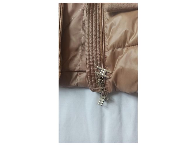Chaqueta de plumas Elisabetta Franchi camel Camello - vista 10