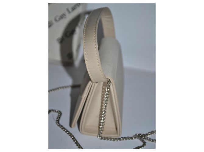 Guy Laroche gars de sac - vue 5