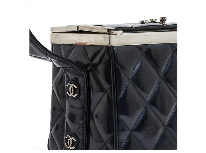Chanel 1997 Borsa Classica Nera in Pelle Verniciata Trapuntata Nero - vista 8
