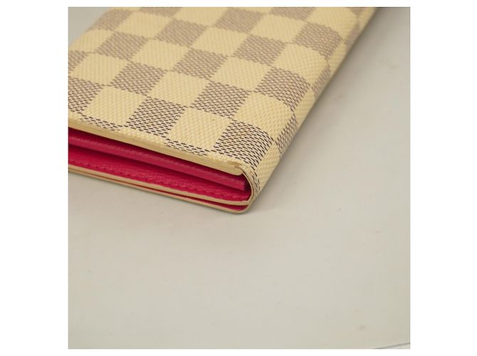 Vivienne Cartera larga Louis Vuitton Damier Azur Blanco - vista 11