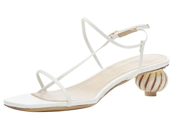 Jacquemus Le Sandali Bianchi Minimalisti con Tacco Decorativo a Palla Eu38 - vista 5