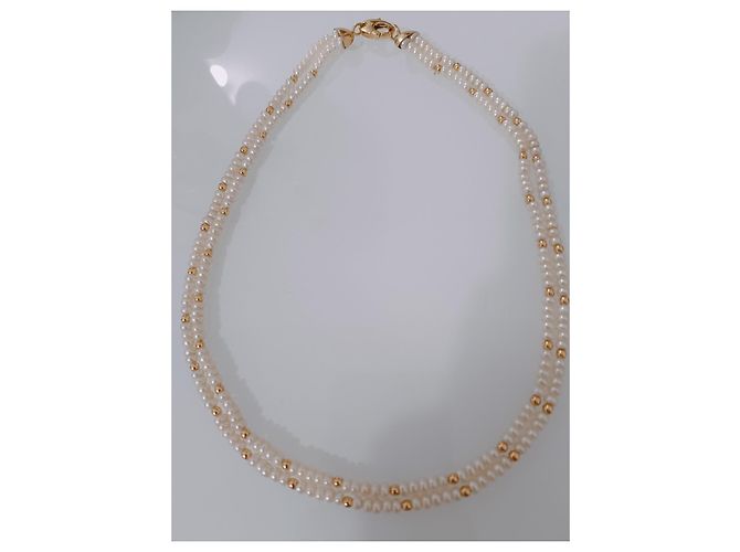 Autre Marque Perlenhalskette aus 18 Karat Gelbgold Beige - Ansicht 2