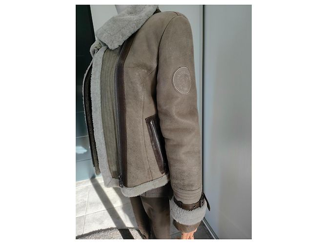 Abrigo Ventcouvert de piel de oveja gris taupe Gris pardo - vista 4
