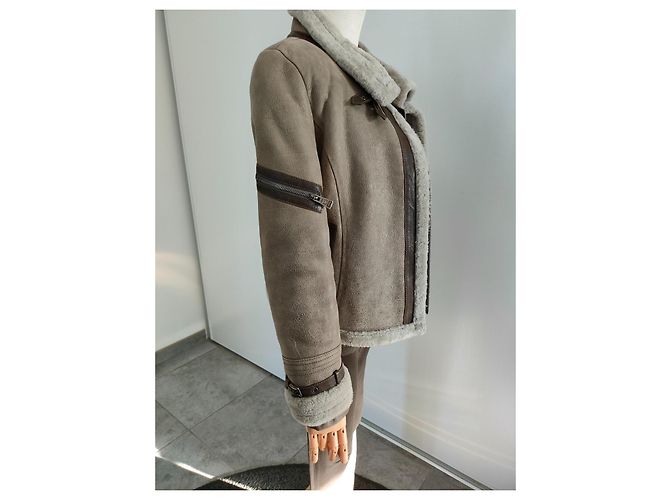 Abrigo Ventcouvert de piel de oveja gris taupe Gris pardo - vista 6