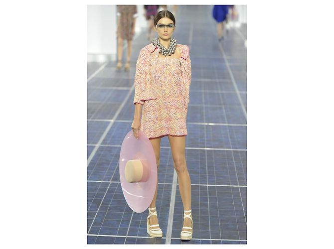 Chanel Stupenda Giacca in Tweed di Vimini Rosa - vista 2