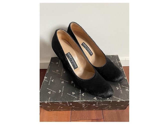 Décolleté Valentino in pelle stile pony e vernice nera Nero - vista 3