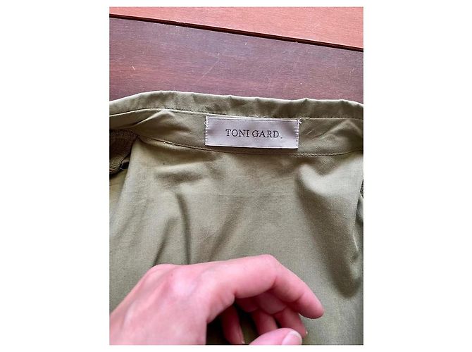Toni Gard Baumwollbluse mit Rüschenplastron Khaki - Ansicht 4