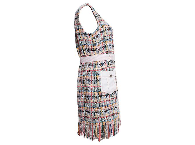 Vestido midi de tweed de Chanel - vista 3