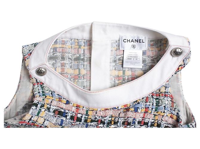 Vestido midi de tweed de Chanel - vista 7