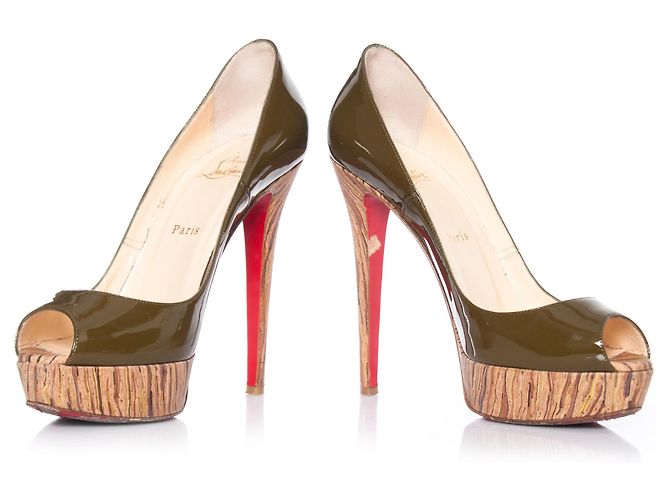 Décolleté platform Banane kaki Christian Louboutin - vista 4