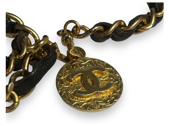 Vintage CHANEL Kettengürtel oder Halskette von 1982, Coco-Marke, gold Schwarz Gold hardware - Ansicht 2