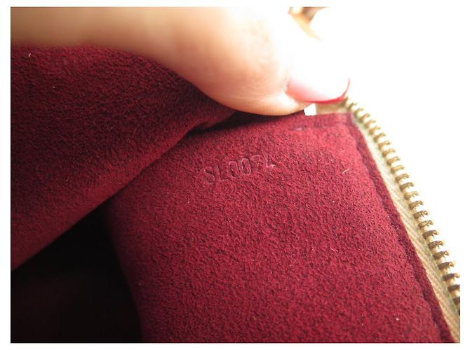 BOLSO DE MANO LOUIS VUITTON POCHETTE ACCESORIOS LLAVERO MURAKAMI Blanco - vista 11