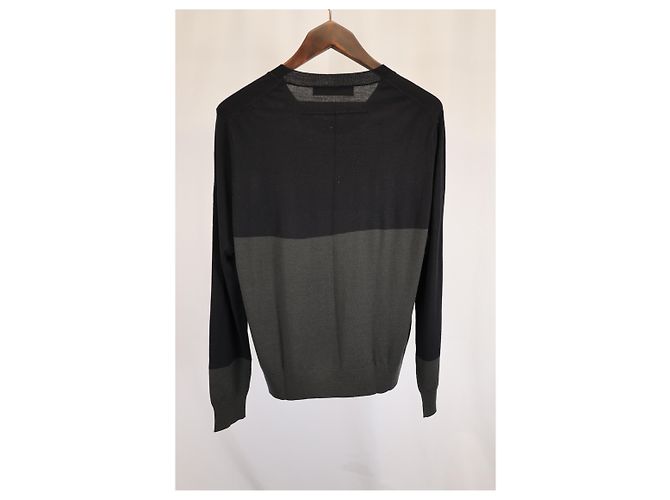 Zweifarbiger Rundhals-Pullover von Givenchy aus schwarzer und grauer Wolle Mehrfarben - Ansicht 6