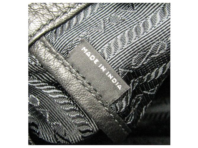 Tote Bolsa de ombro de couro feminina com logo triangular Prada Preto - vista 12