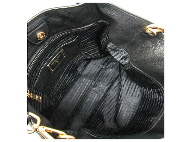 Tote Bolsa de ombro de couro feminina com logo triangular Prada Preto - vista 3