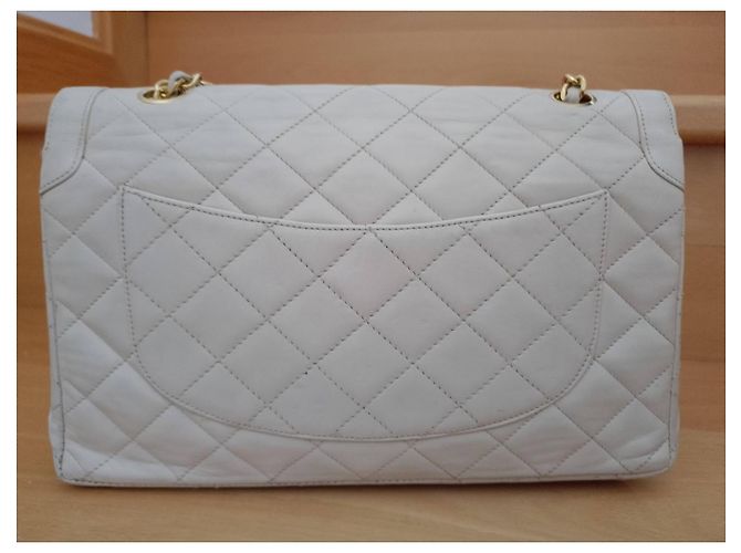Chanel Handtasche aus beige Leder - Ansicht 11