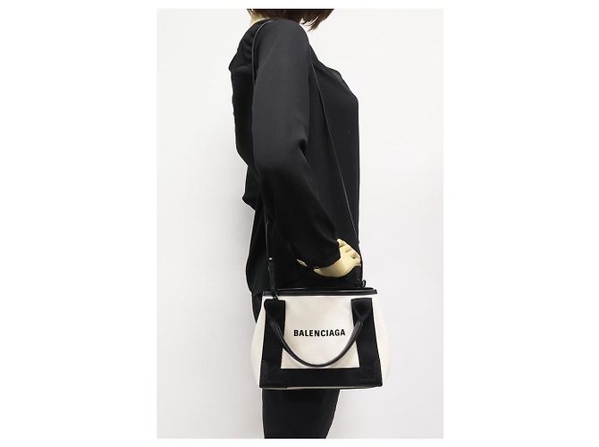 Borsa Cabas 2way in tela di vitello navy Balenciaga 390346 Beige - vista 2