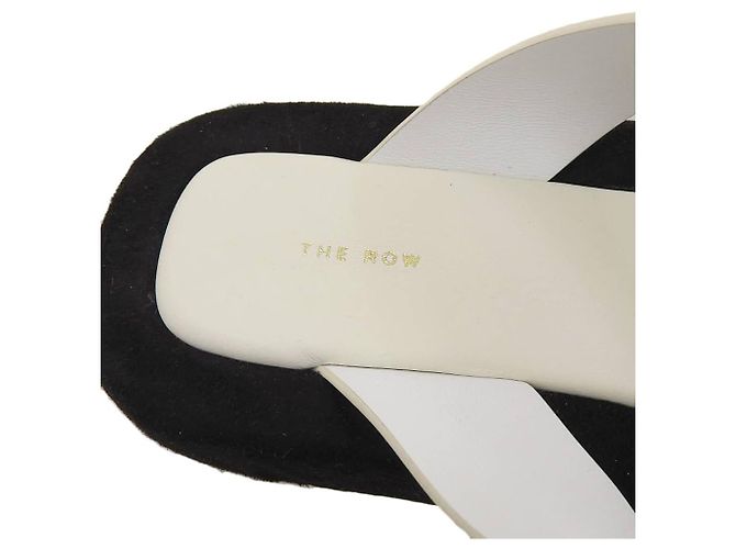 Autre Marque I sandali in pelle scamosciata nera The Row Ginza 36 - vista 6