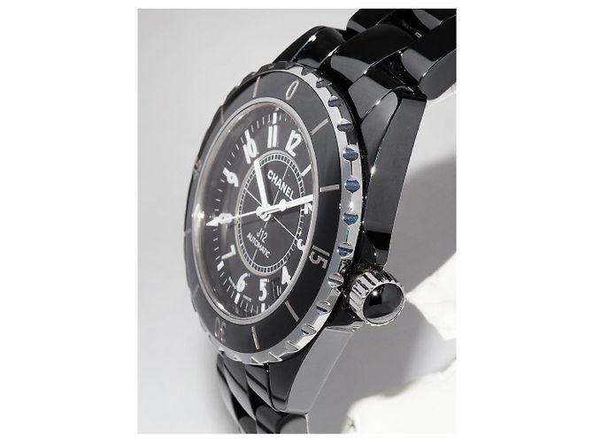 Chanel Black Ceramic J12 Uhr H0685 Schwarz - Ansicht 3