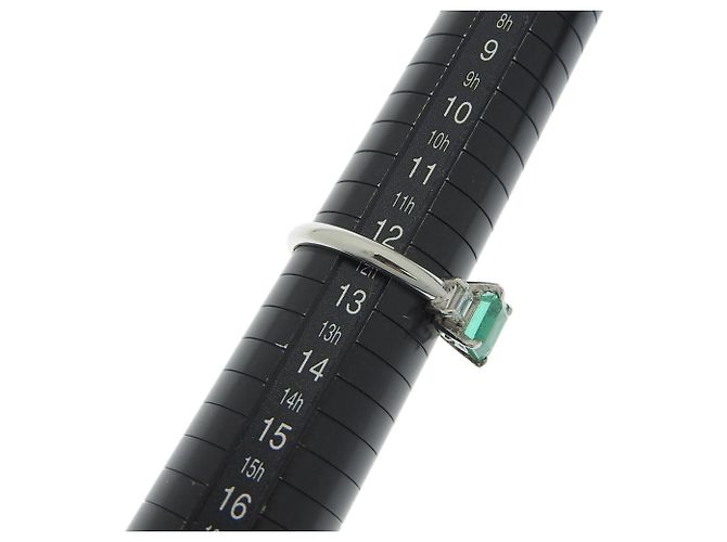Autre Marque Platinring Pt900 mit Smaragd 1,06 ct und Melee-Diamanten 0,23 ct Grün - Ansicht 4