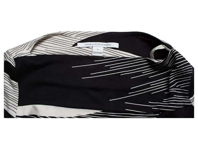 Marc Jacobs Diane von Furstenberg, Kleid mit Grafikprint Schwarz Weiß - Ansicht 5