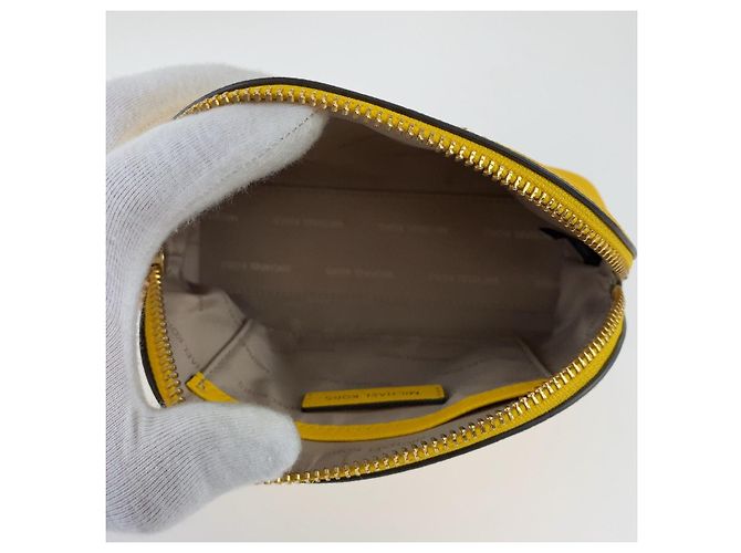 Pochette in PVC con charm a forma di cuore Michael Kors Giallo - vista 6
