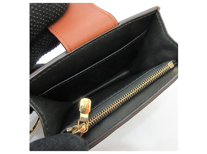 Estuche para tarjetas Multicart Dauphine M68751 de Louis Vuitton Castaño - vista 7