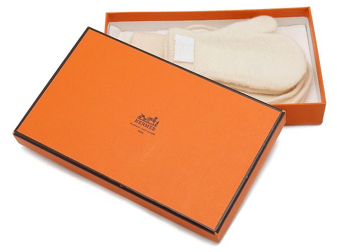 Hermès Luva de bebê 100% cashmere Hermes Chapéu 2 em 1 Off White Fora de branco - vista 5