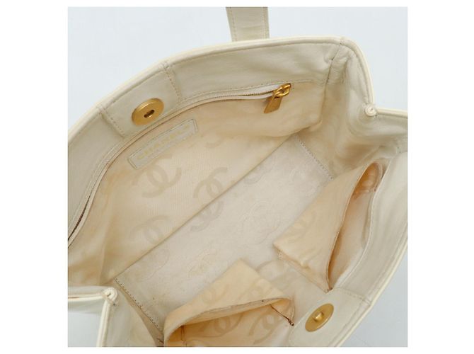 Borsa a mano Chanel Triple Coco Mark Avorio D'oro - vista 5