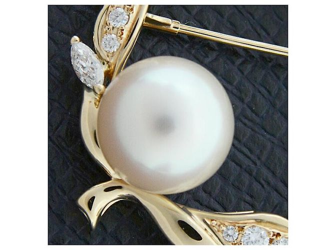 Autre Marque Spilla in perle e diamanti MIKIMOTO in oro giallo 18K 11,8mm D1,64ct D'oro - vista 9