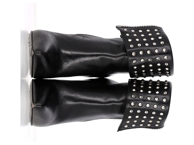 Stivaletti a risvolto con borchie Saint Laurent Paris in pelle nera Nero - vista 8