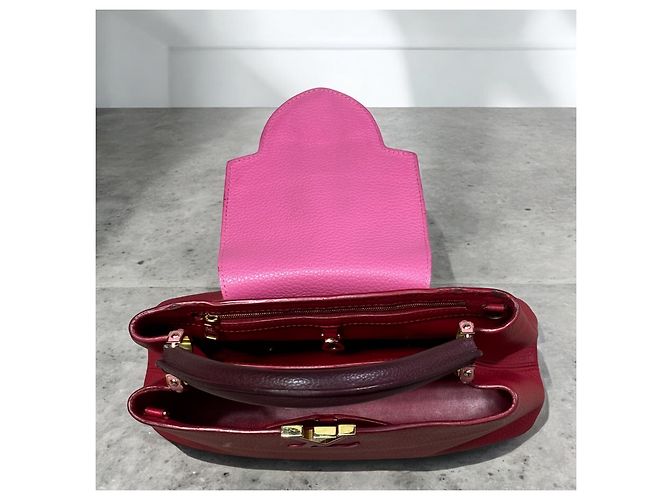 Capucines MM Louis Vuitton 2017 Rosa Roja Púrpura - vista 13