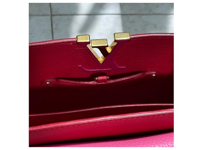 Capucines MM Louis Vuitton 2017 Rosa Roja Púrpura - vista 17
