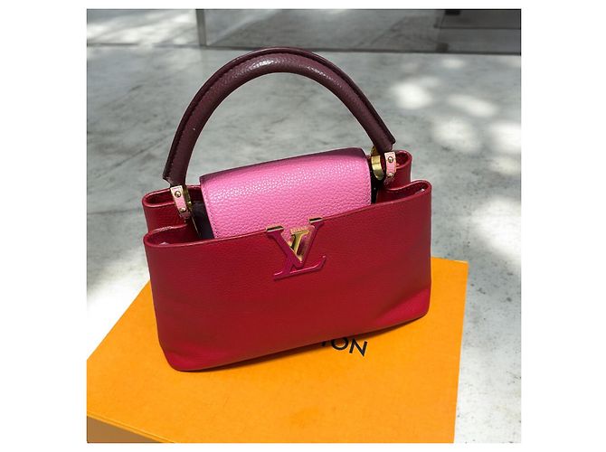 Capucines MM Louis Vuitton 2017 Rosa Roja Púrpura - vista 5