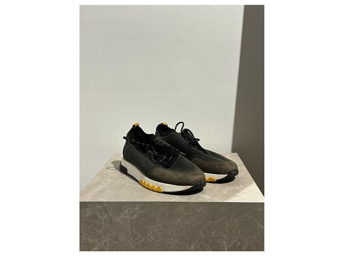 Hermès Zapatillas HERMES T.EU 43 Tela Caqui - vista 2