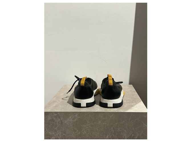 Hermès Zapatillas HERMES T.EU 43 Tela Caqui - vista 6