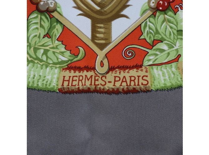 Hermès Carre 90 Aloha Schal Braun Mehrfarben - Ansicht 7