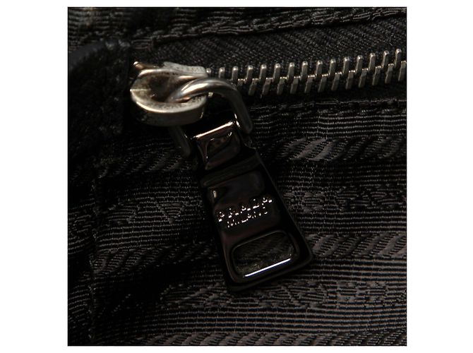 Schwarze Prada Stampato Handtasche - Ansicht 8
