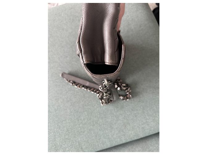 Borsa a mano Yves Saint Laurent in pelle grigia Grigio - vista 7