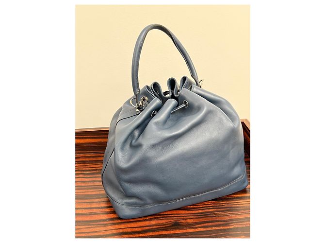 Noe Borsa a Secchiello Louis Vuitton Noé Haute Maroquinerie Blu - vista 3