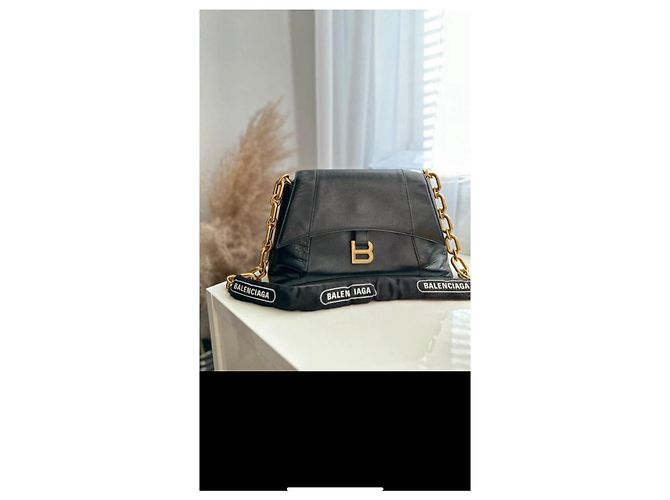 Balenciaga Downtown Borsa a Tracolla in Pelle Nappa Nera Nero - vista 3