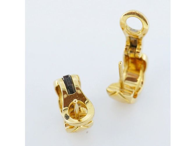 Orecchini a perno in oro giallo K18YG Chanel Coco Crush - vista 4