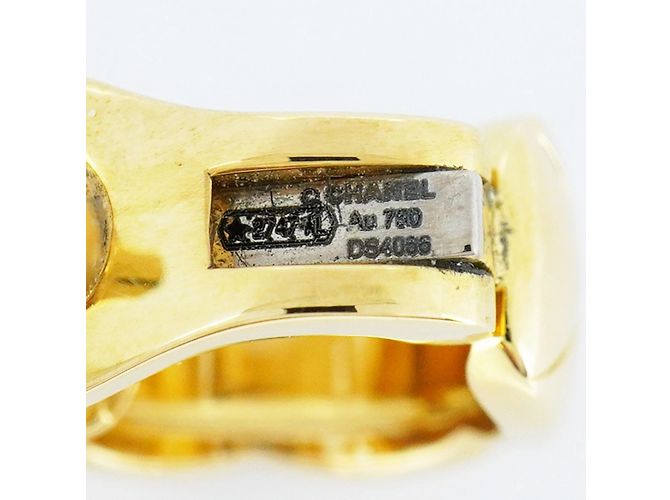 Orecchini a perno in oro giallo K18YG Chanel Coco Crush - vista 5