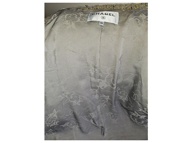Chanel Grey Wool Jacket - view 4