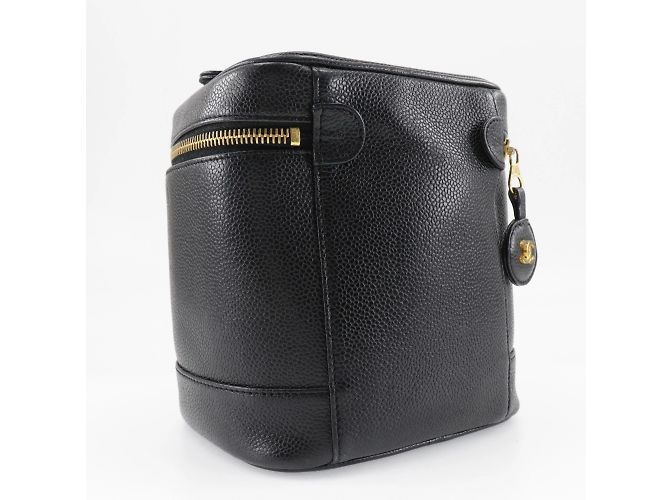 Borsa Vanity in pelle caviar di Chanel Nero - vista 3