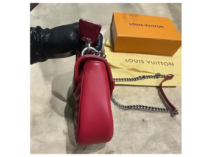 Edición Limitada Louis Vuitton New Wave Chain MM Roja Multicolor - vista 13